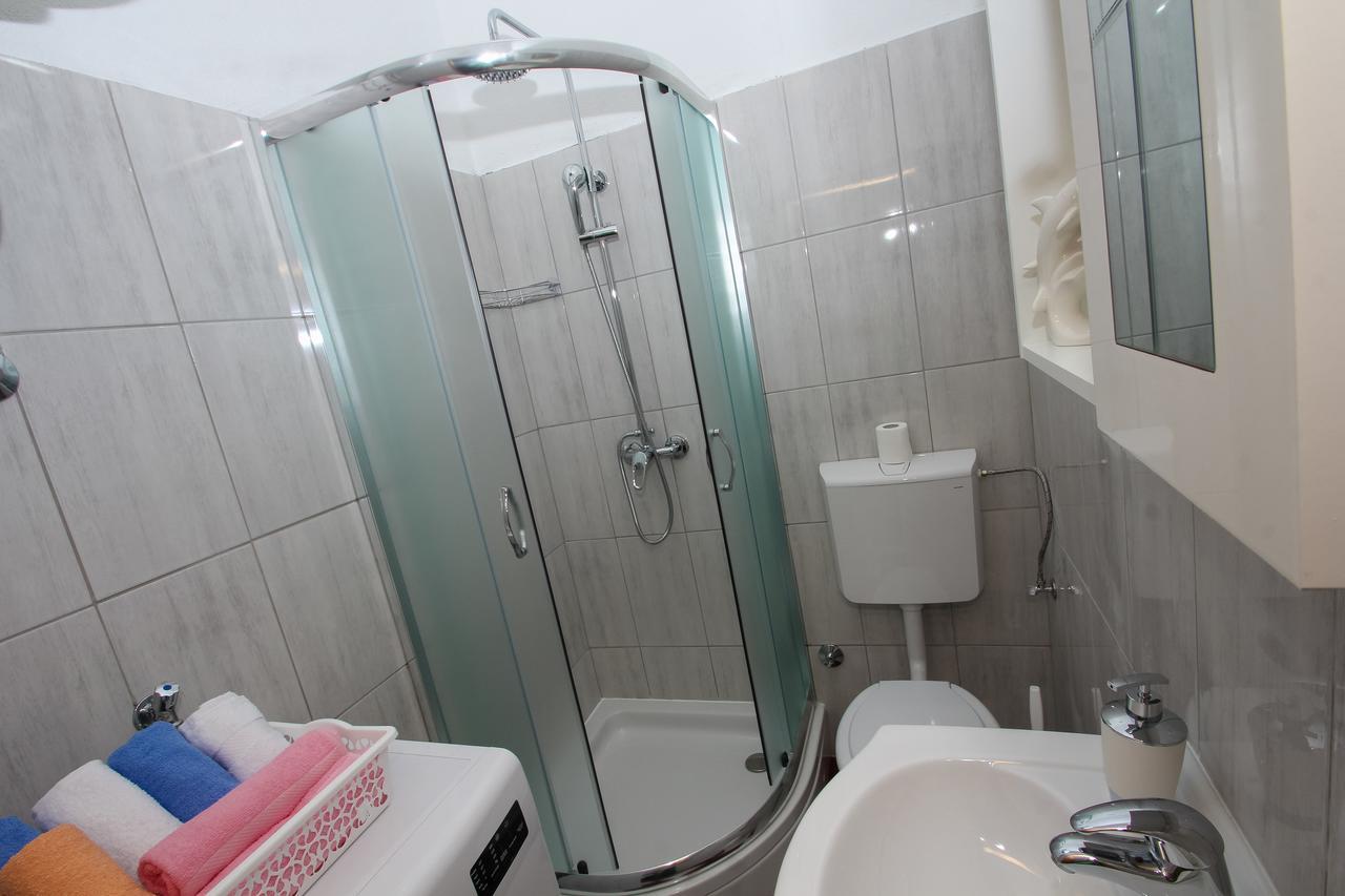 Apartment Afrodita Kaštela 外观 照片